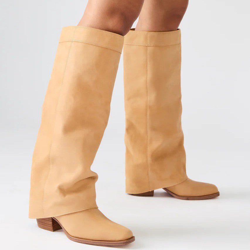 Graceful Orthopedic Boots for Modern Look