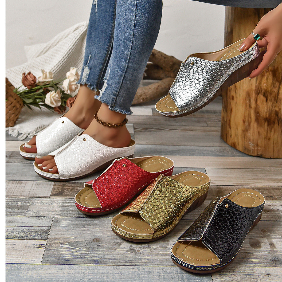 Graceful Orthopedic Sandals for Modern Look