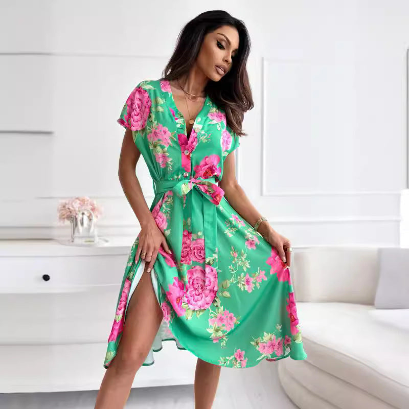 Beautifully Crafted Dress in a Classic Style