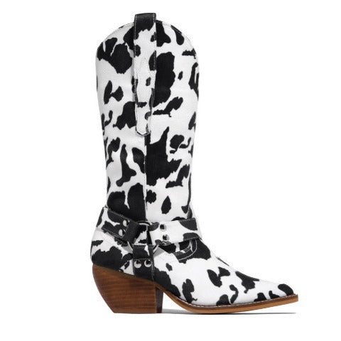 Chic Orthopedic Boots with Unique Design