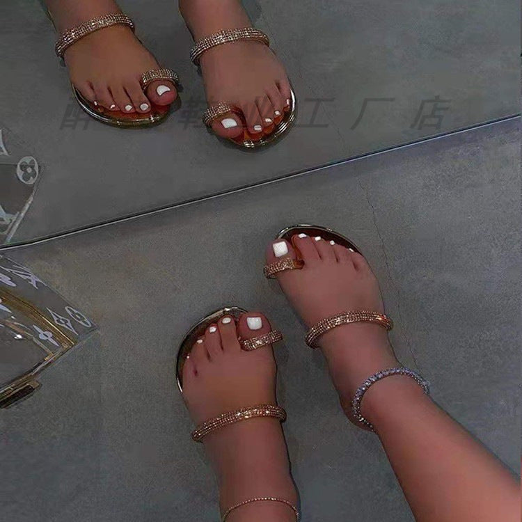 Graceful Orthopedic Sandals for Modern Look