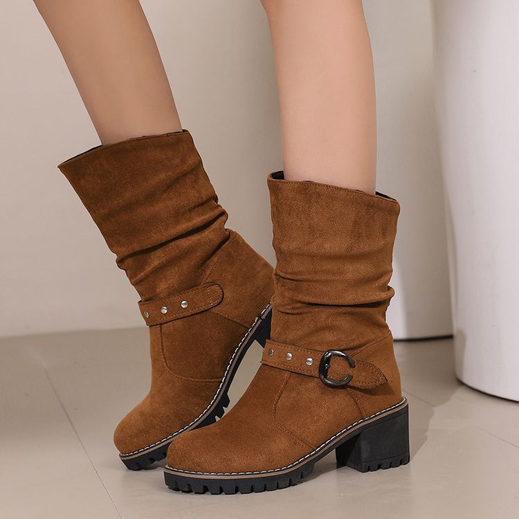 Graceful Orthopedic Boots for Modern Look