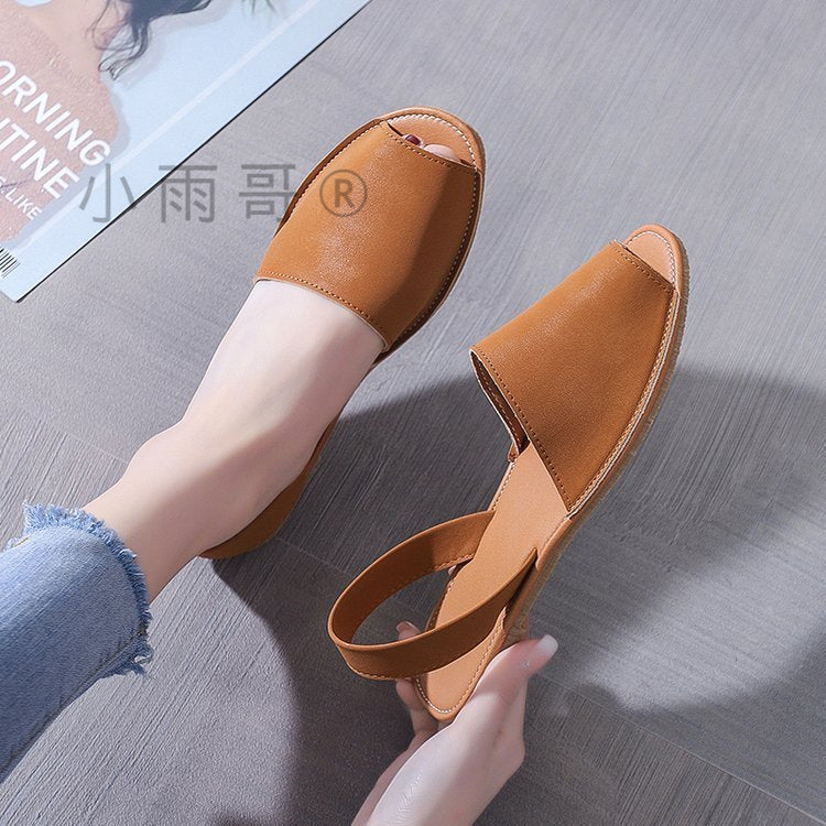Graceful Orthopedic Sandals for Modern Look