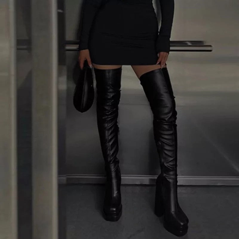 Graceful Orthopedic Boots for Modern Look