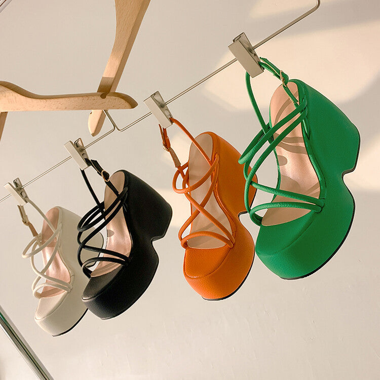 Chic Orthopedic Sandals with Unique Design