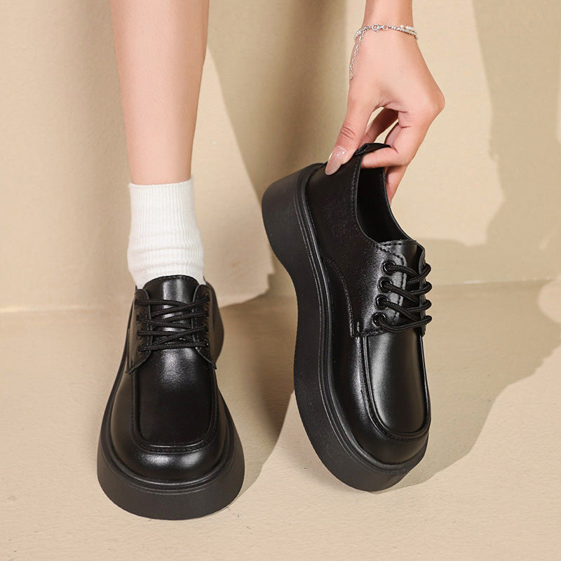 Beautifully Crafted Orthopedic Sneakers