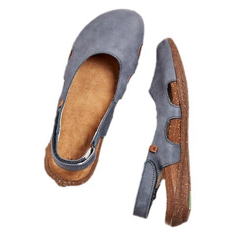 Graceful Orthopedic Sandals for Modern Look