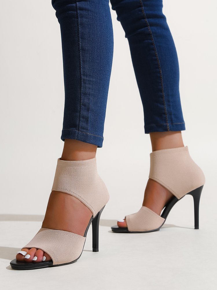 Classic Orthopedic Sandals with Timeless Style