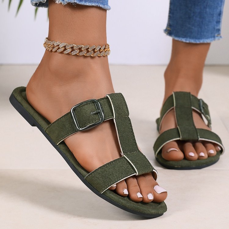 Graceful Orthopedic Sandals for Modern Look