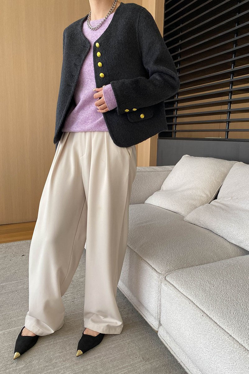 Classic Vintage & Enduringly Stylish Blouse