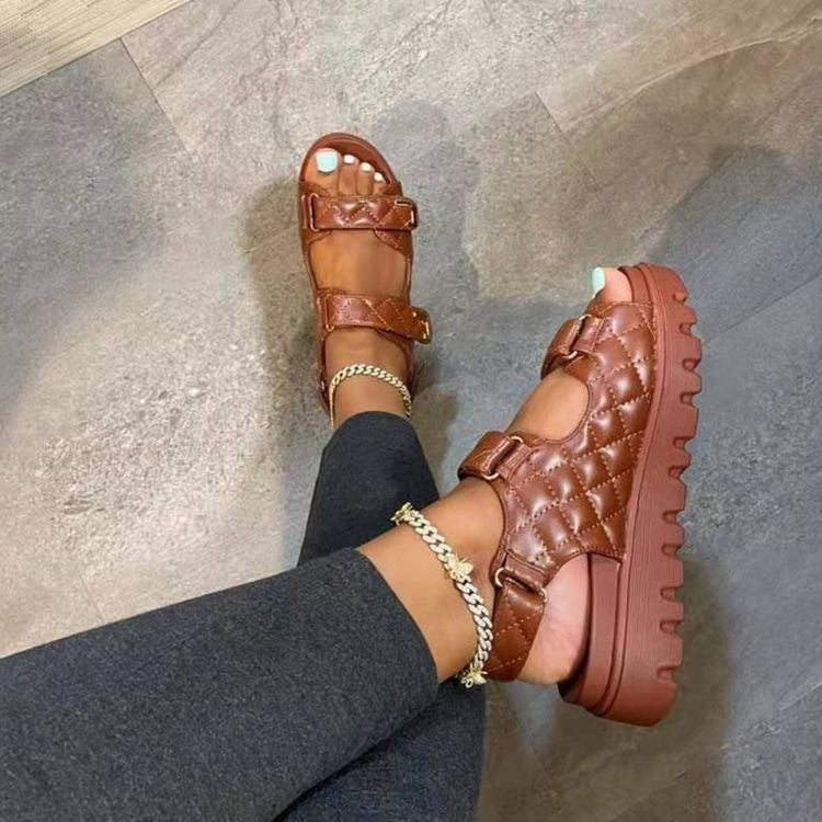 Graceful Orthopedic Sandals for Modern Look
