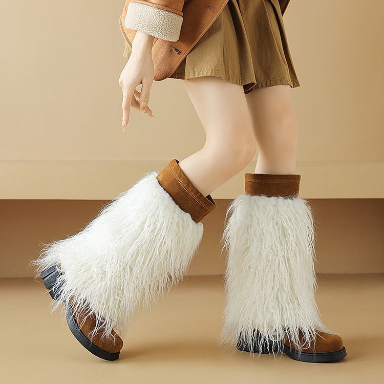 Graceful Orthopedic Boots for Modern Look