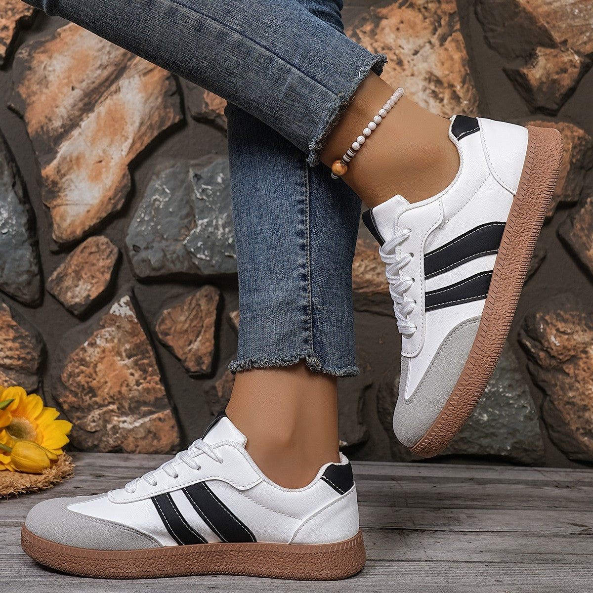 Chic Orthopedic Sneakers with Unique Design