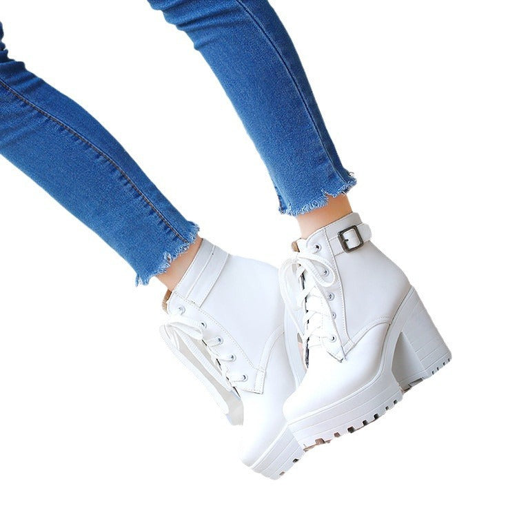 Graceful Orthopedic Boots for Modern Look