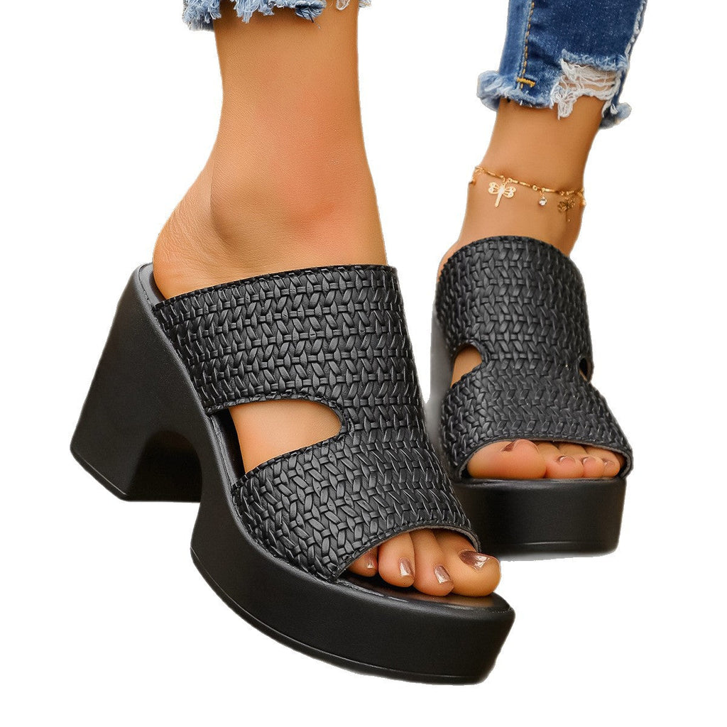 Chic Orthopedic Sandals with Unique Design
