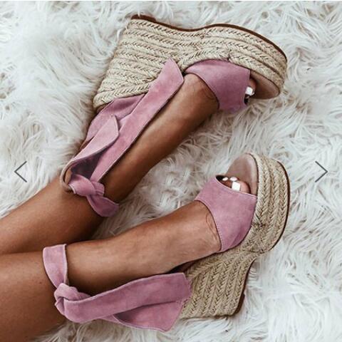 Chic Orthopedic Sandals with Unique Design