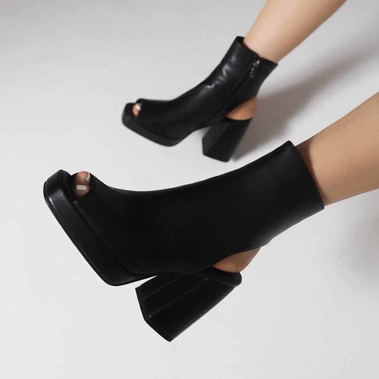 Classic Orthopedic Sandals with Timeless Style