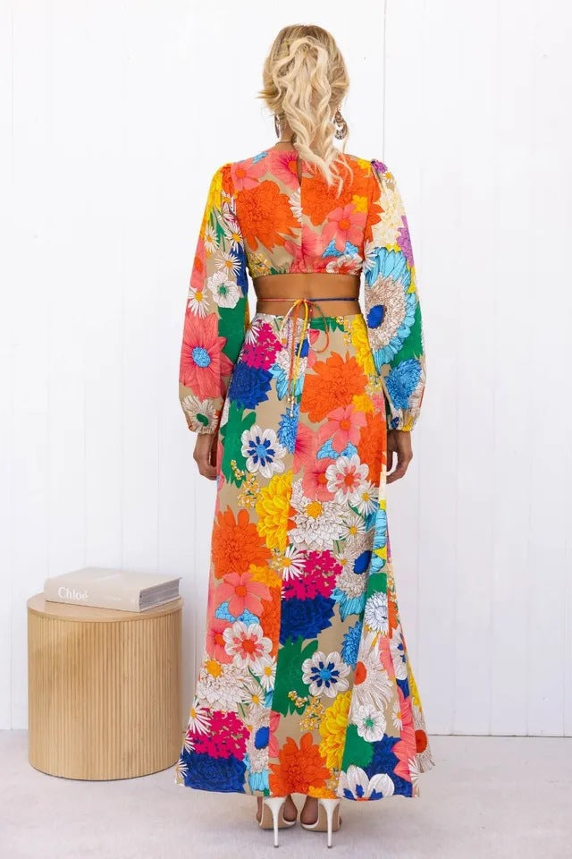 Classic Vintage & Enduringly Stylish Dress