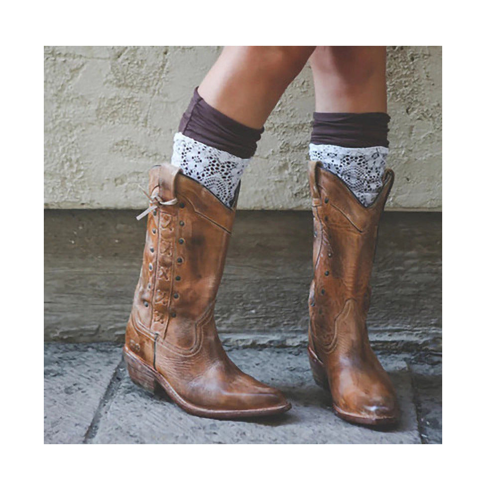Graceful Orthopedic Boots for Modern Look