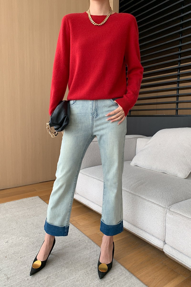 Classic Vintage & Enduringly Stylish Blouse