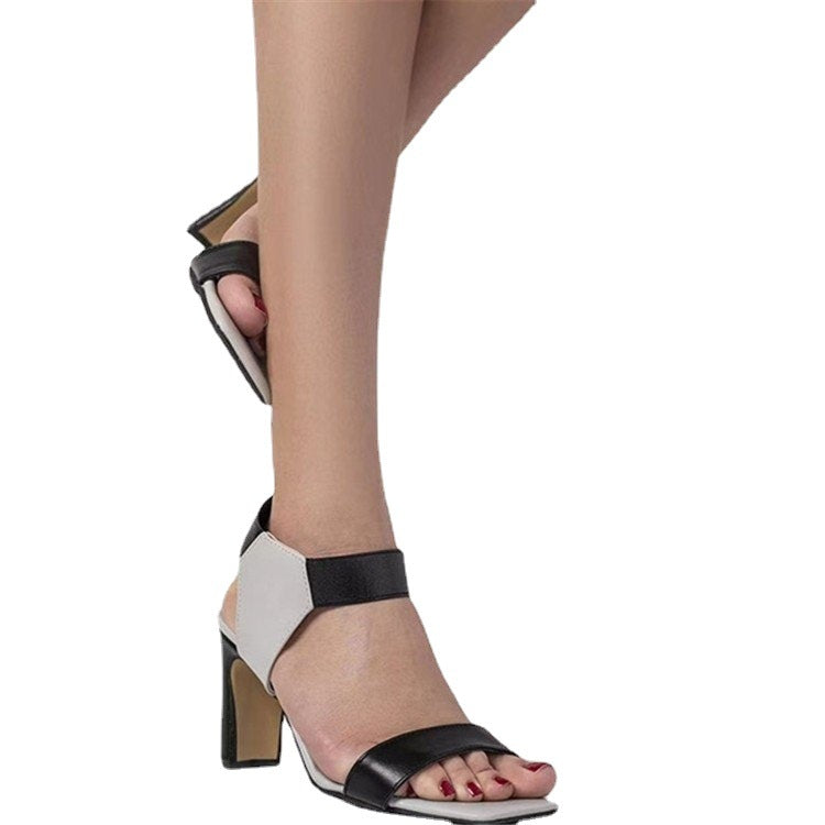 Graceful Orthopedic Sandals for Modern Look