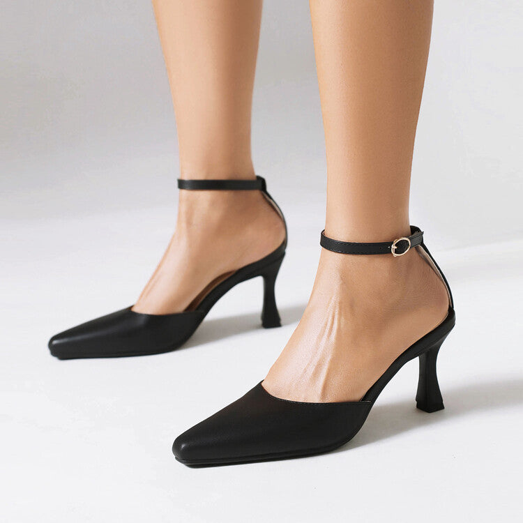Graceful Orthopedic Sandals for Modern Look