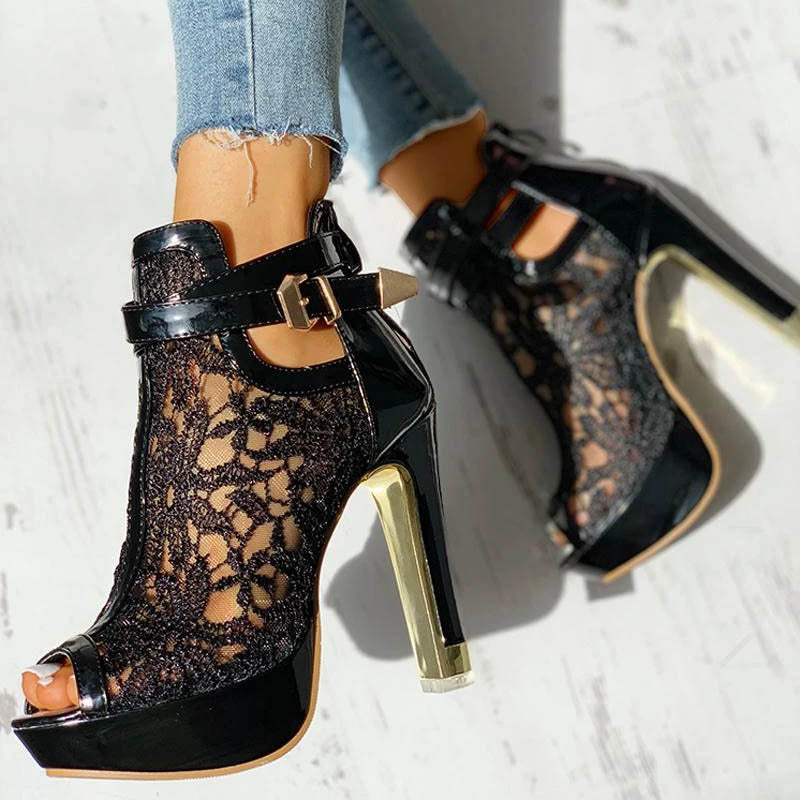 Vintage Inspired Orthopedic Sandals