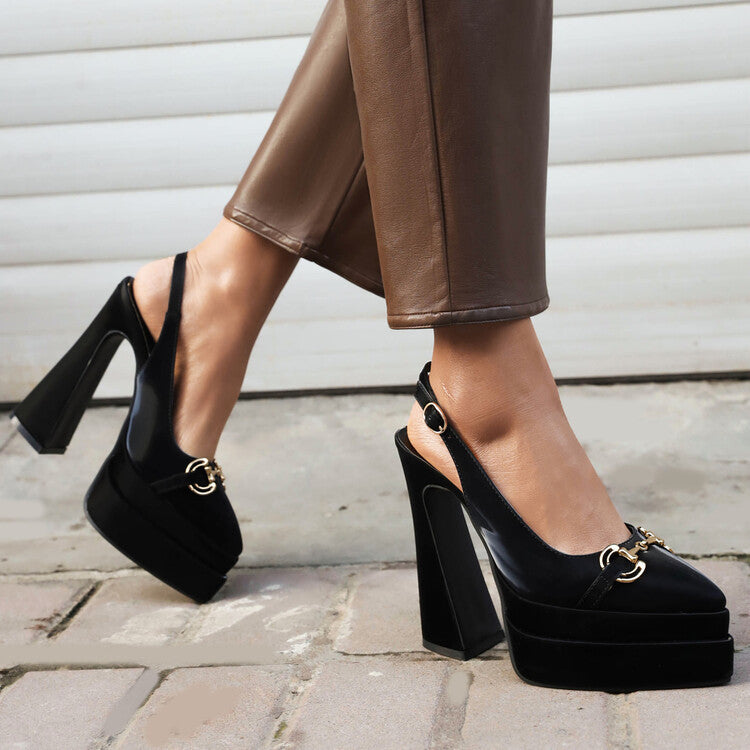 Graceful Orthopedic Sandals for Modern Look