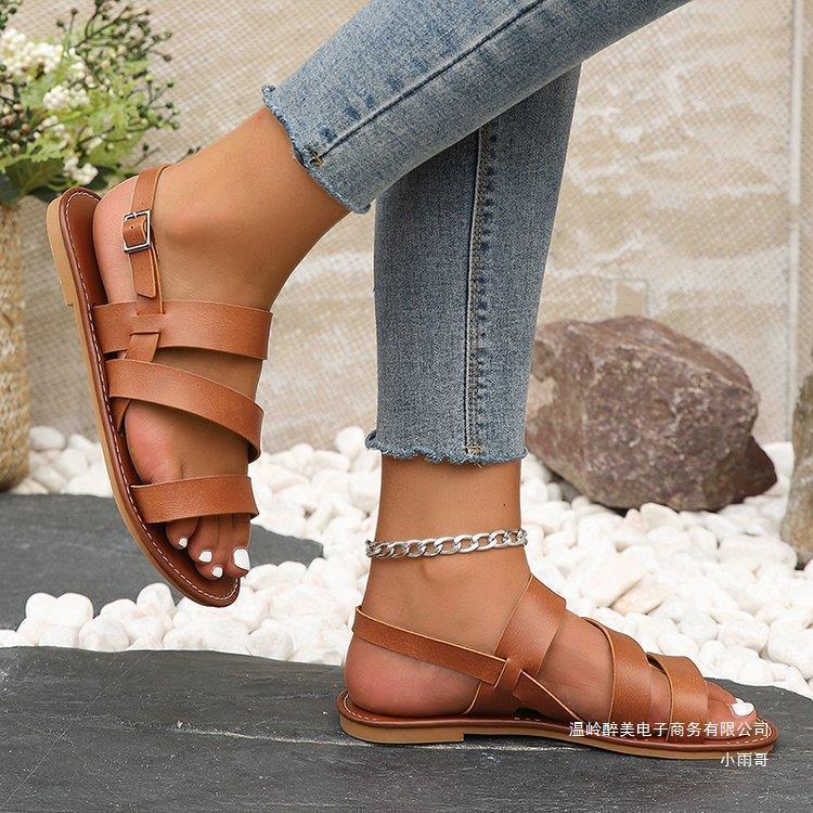 Graceful Orthopedic Sandals for Modern Look
