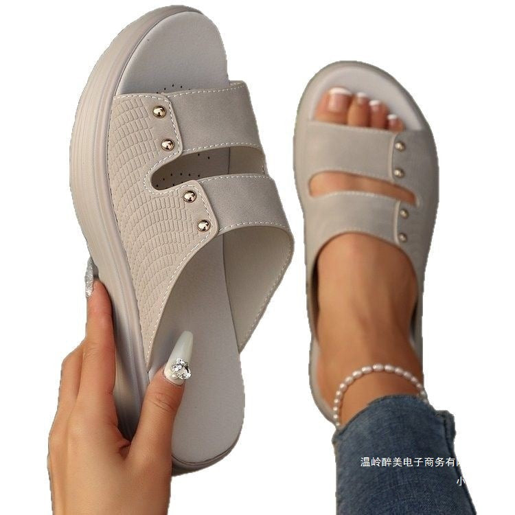 Beautifully Crafted Orthopedic Sandals