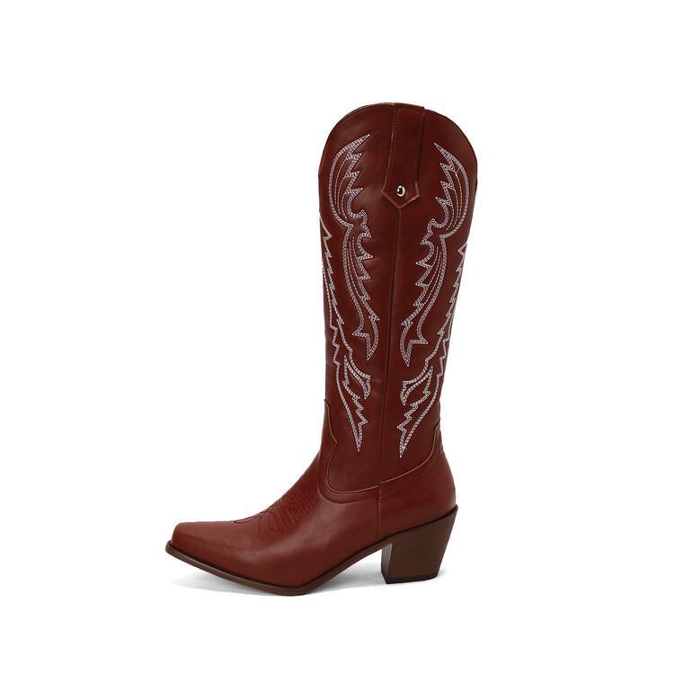 Graceful Orthopedic Boots for Modern Look