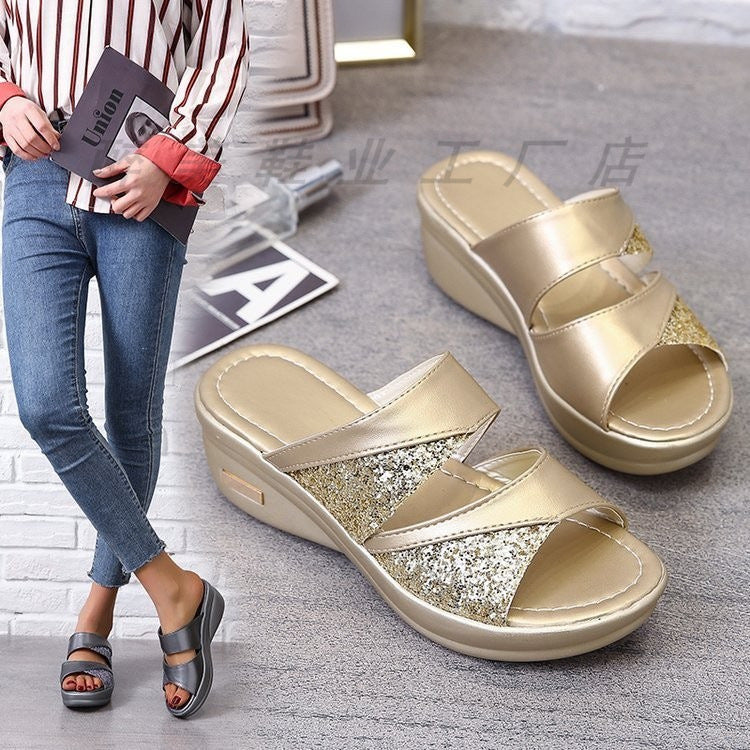 Chic Orthopedic Sandals with Unique Design