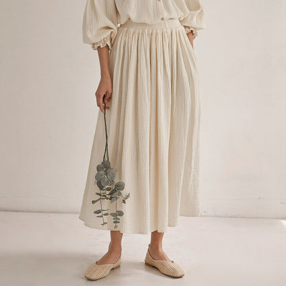 Classic Vintage & Enduringly Stylish Blouse