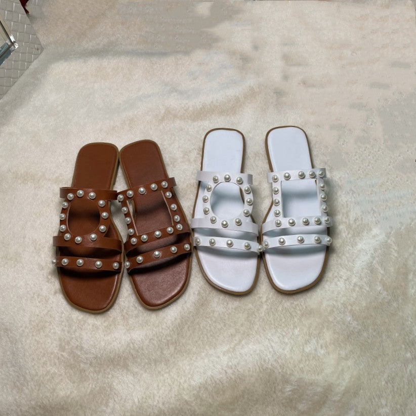 Graceful Orthopedic Sandals for Modern Look
