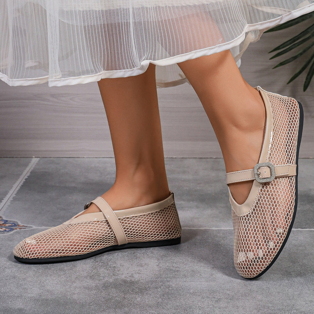 Graceful Orthopedic Sandals for Modern Look