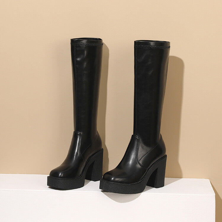 Graceful Orthopedic Boots for Modern Look