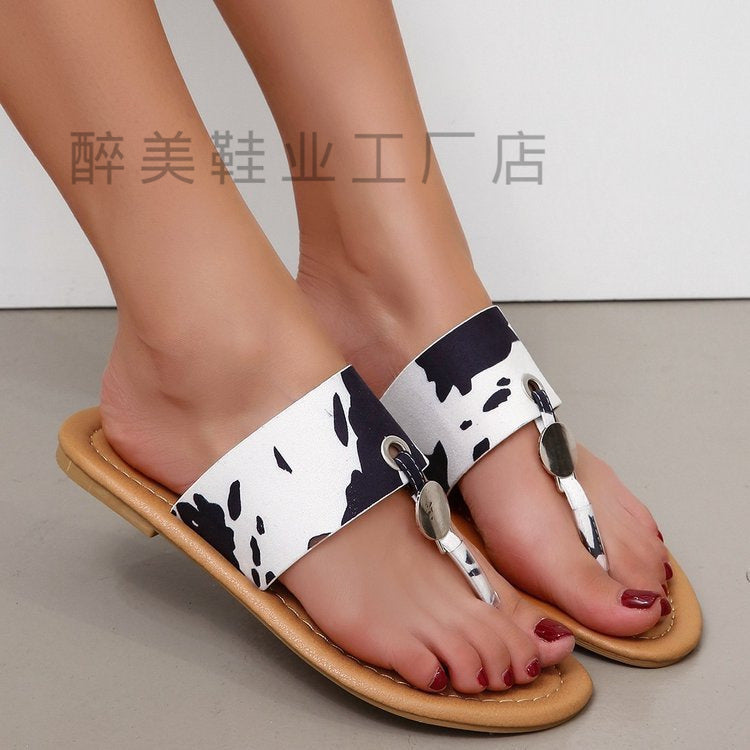 Chic Orthopedic Sandals with Unique Design