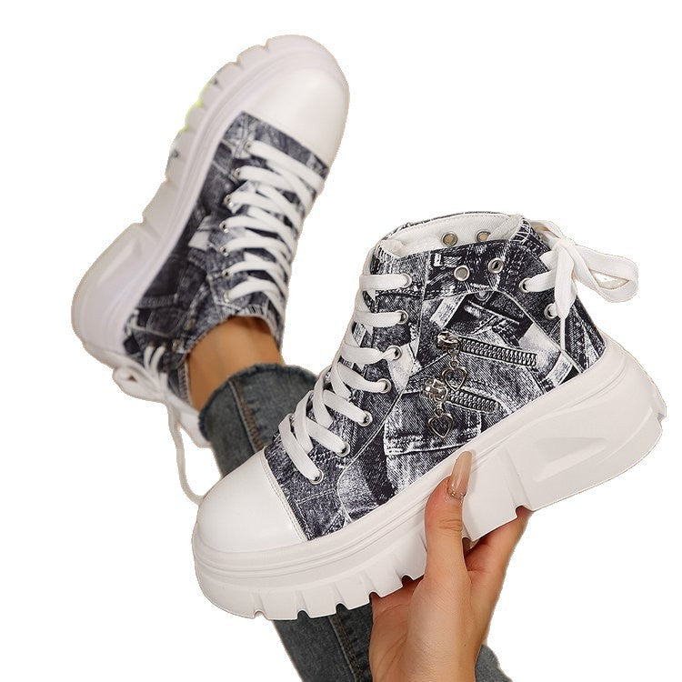 Classic Orthopedic Sneakers with Timeless Style
