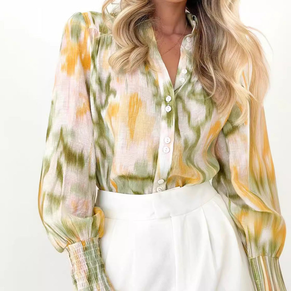 Classic Vintage Blouse with a Flattering Fit