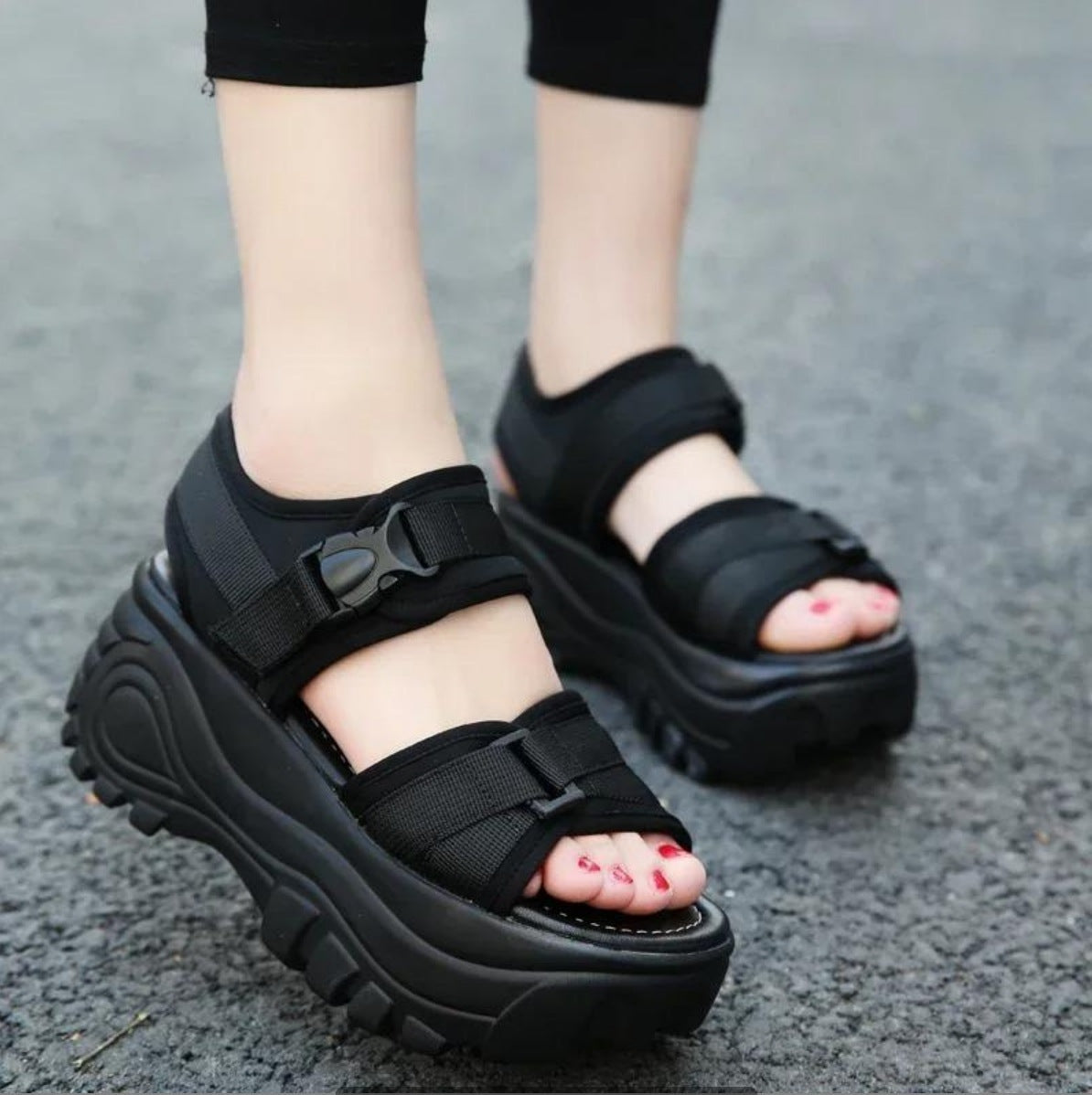 Chic Orthopedic Sandals with Unique Design