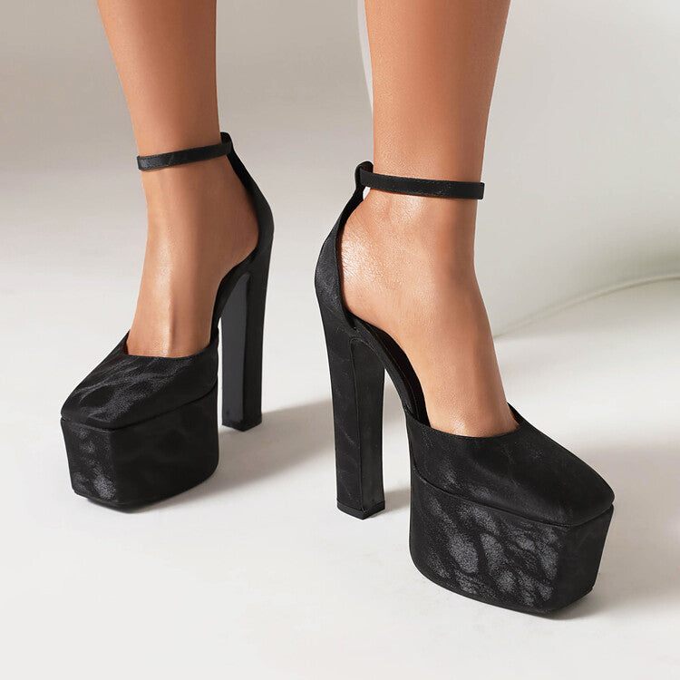 Chic Orthopedic Sandals with Unique Design