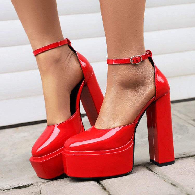 Classic Orthopedic Sandals with Timeless Style