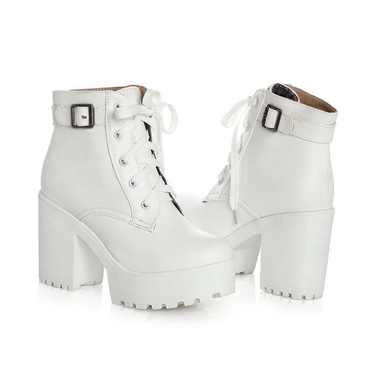 Graceful Orthopedic Boots for Modern Look