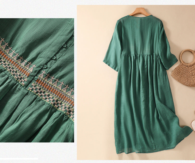 Gracefully Styled Dress for Any Occasion