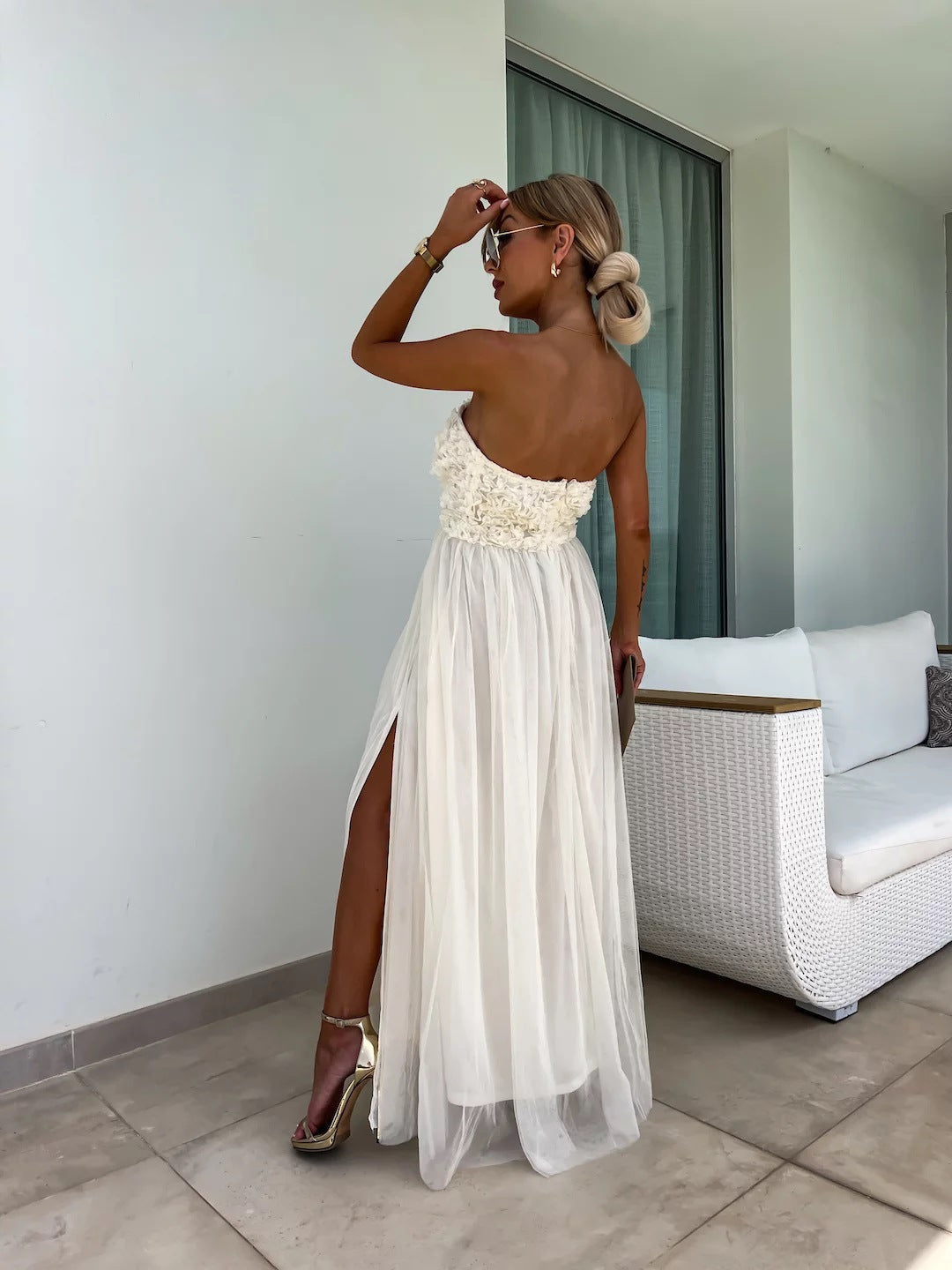 Gracefully Styled Dress for Any Occasion