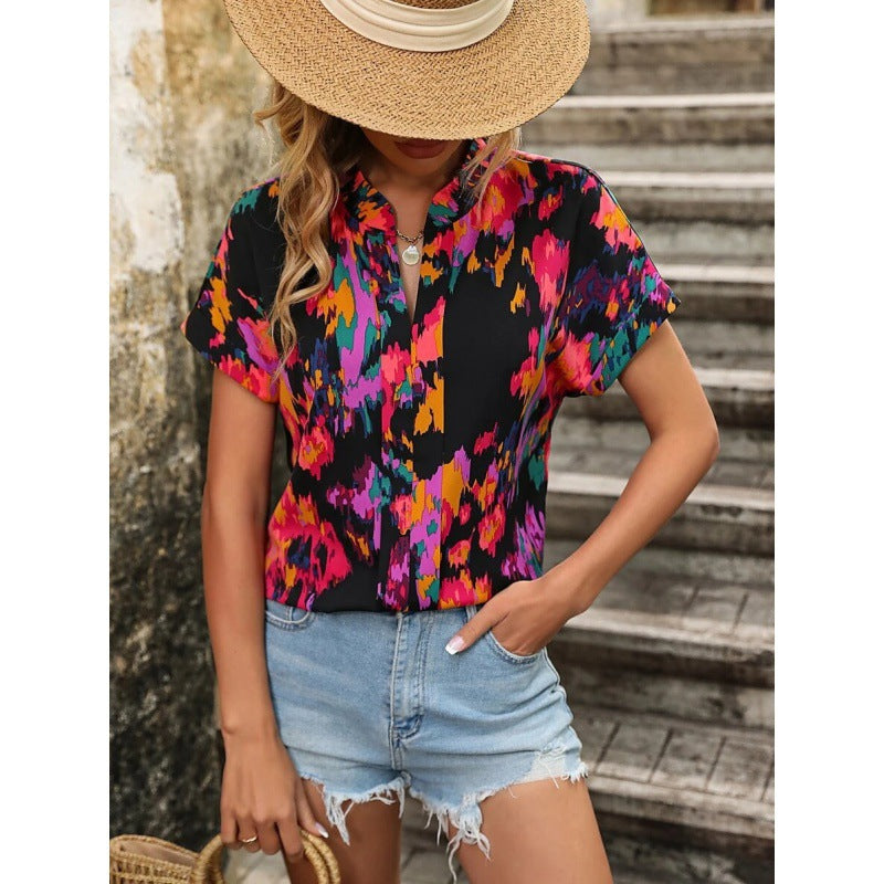 Beautifully Crafted Blouse in a Classic Style