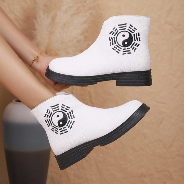 Chic Orthopedic Boots with Unique Design