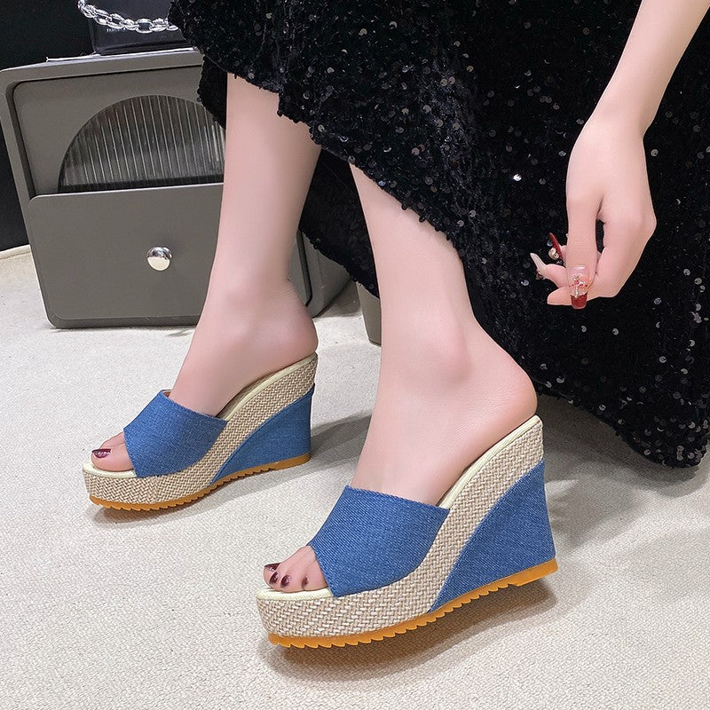 Classic Orthopedic Sandals with Timeless Style