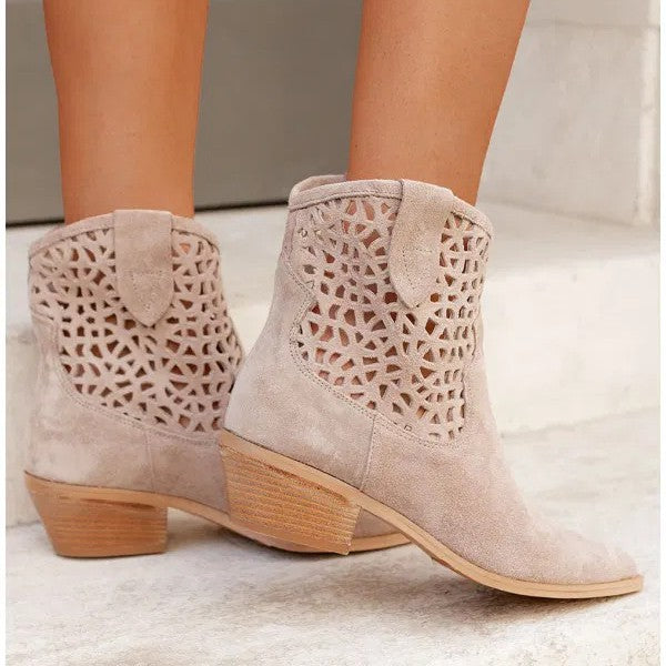 Stylish Orthopedic Boots for Any Occasion
