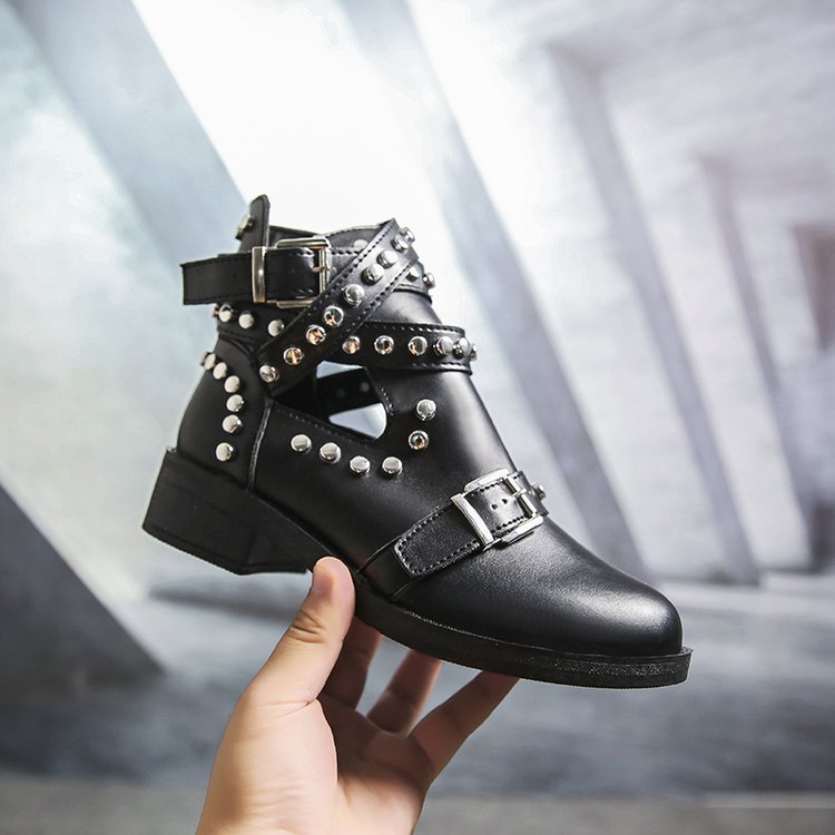 Elegant Orthopedic Boots for Every Step